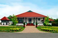 Exterior of the Algonquin Resort at St Andrews-by-the-sea in Canada