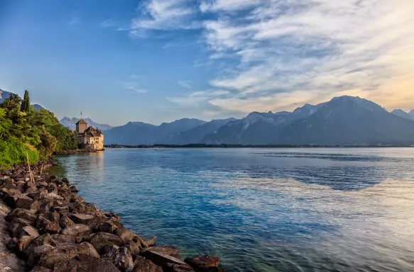 Mont blanc with geneva lake