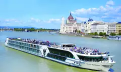 William Wordsworth ship on the Danube river with parliament building in the background
