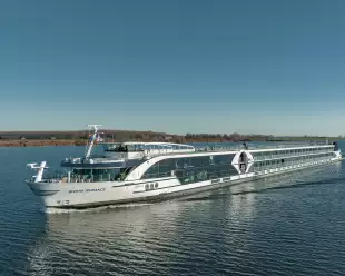 Riviera Radiance exterior