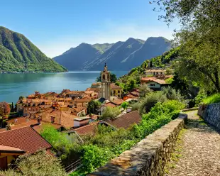 Landscape image of Lake Como and Greenway track in Italy