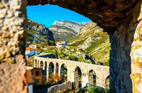 Old bridge in Stari Bar, Mostar